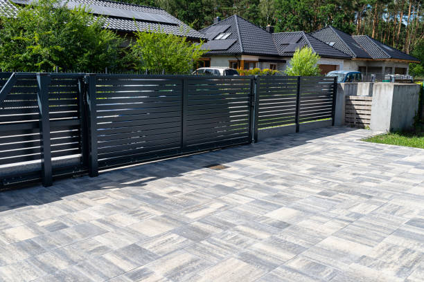 Best Commercial Driveway Pavers  in Linden, TN